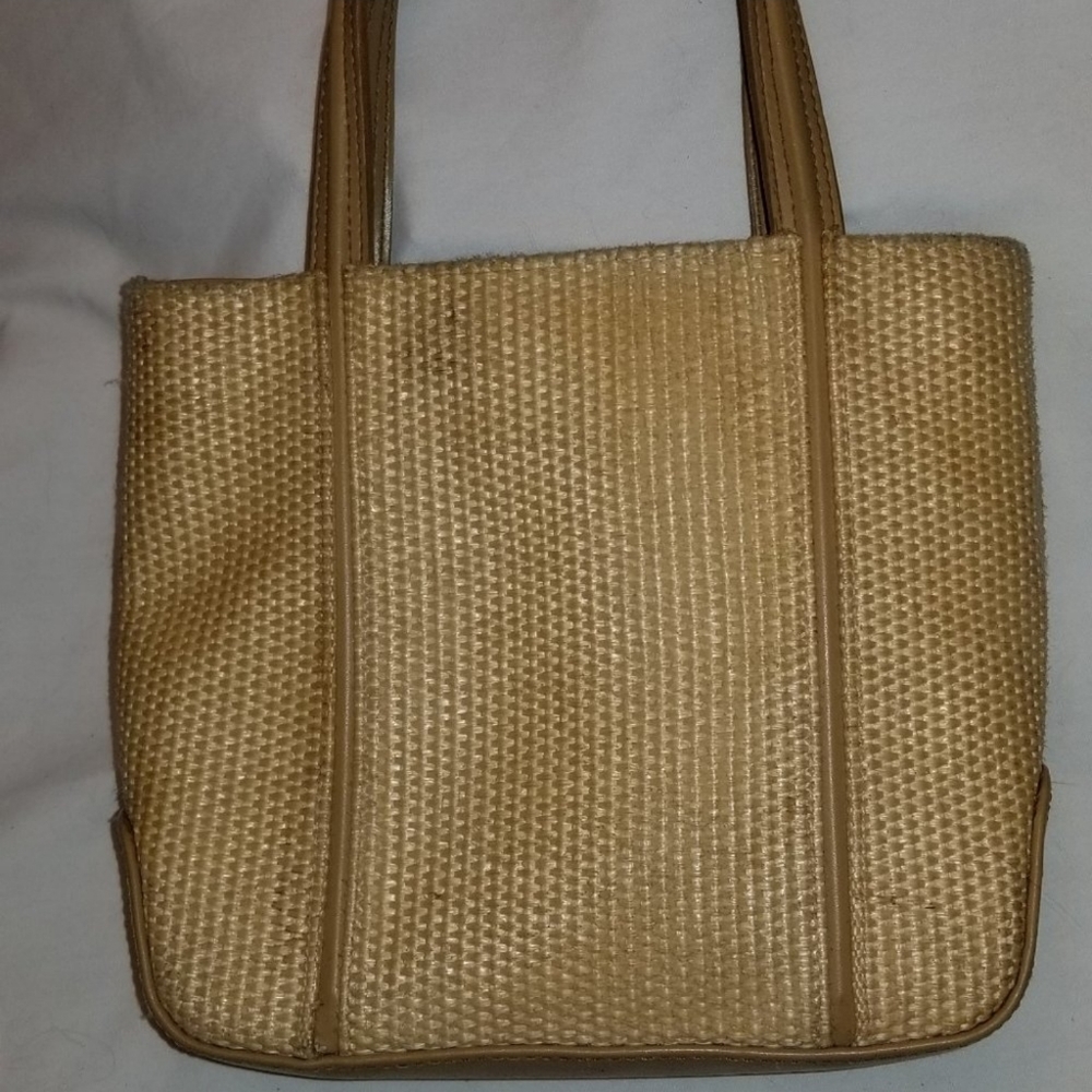 Vintage Nine West Faux Basket Weave - Small Bag - Picture 5 of 9